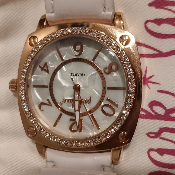Park Lane Bella watch,new, rose gold and white color. - Picture 3 of 7